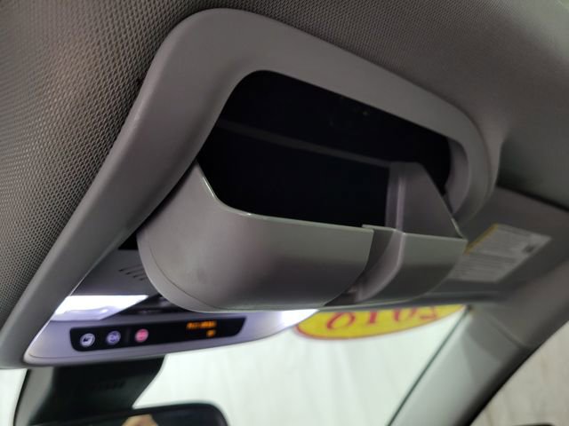 Used 2018 Chevrolet Equinox Premier image 44