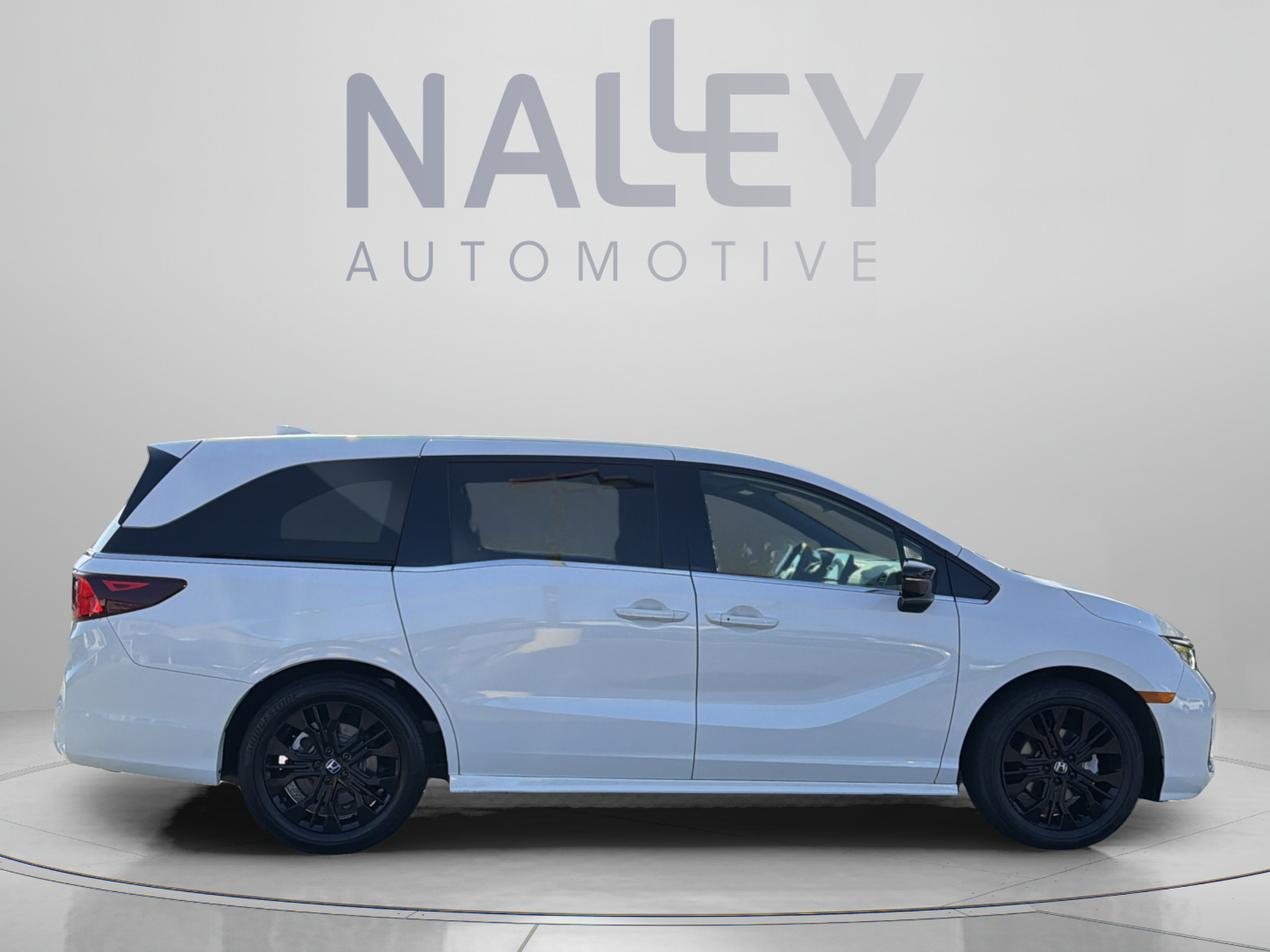 Certified 2025 Honda Odyssey Sport-L image 10
