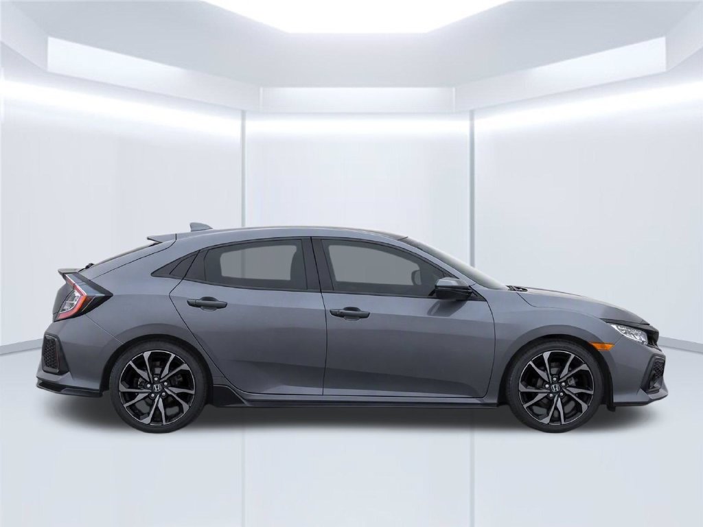 Used 2018 Honda Civic Sport Touring image 9