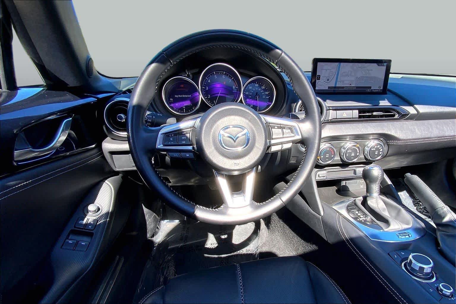 Used 2025 MAZDA MX-5 Miata RF Grand Touring RWD image 6