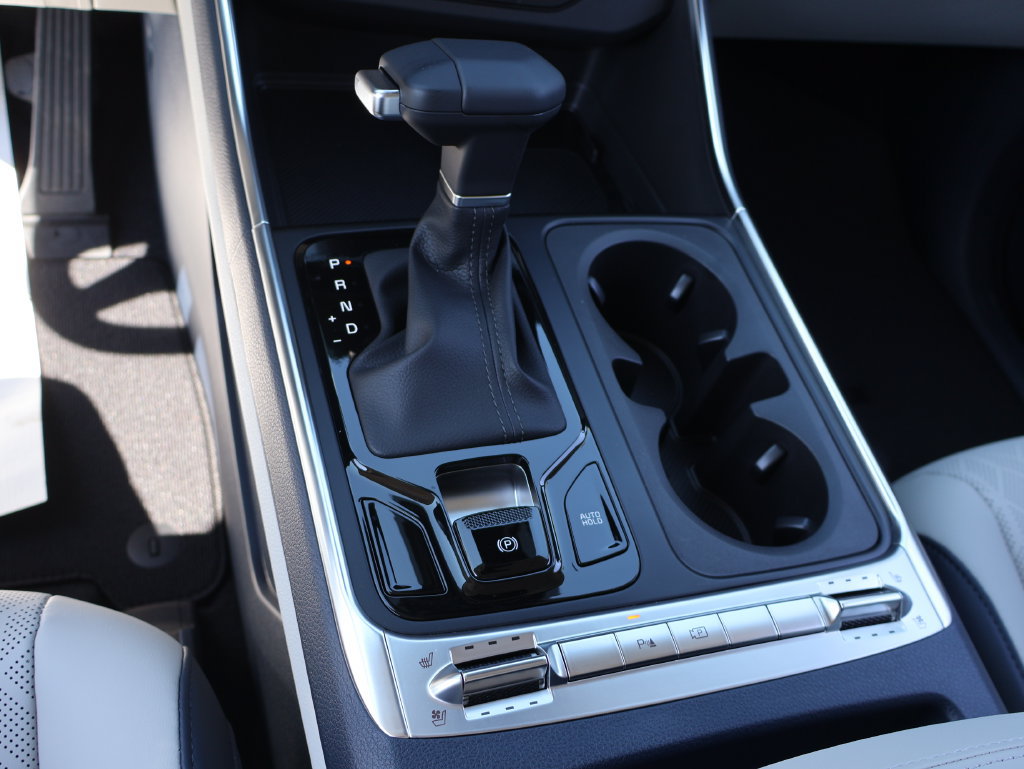New 2027 Kia Carnival SX w/ Dark Edition Package FWD image 30