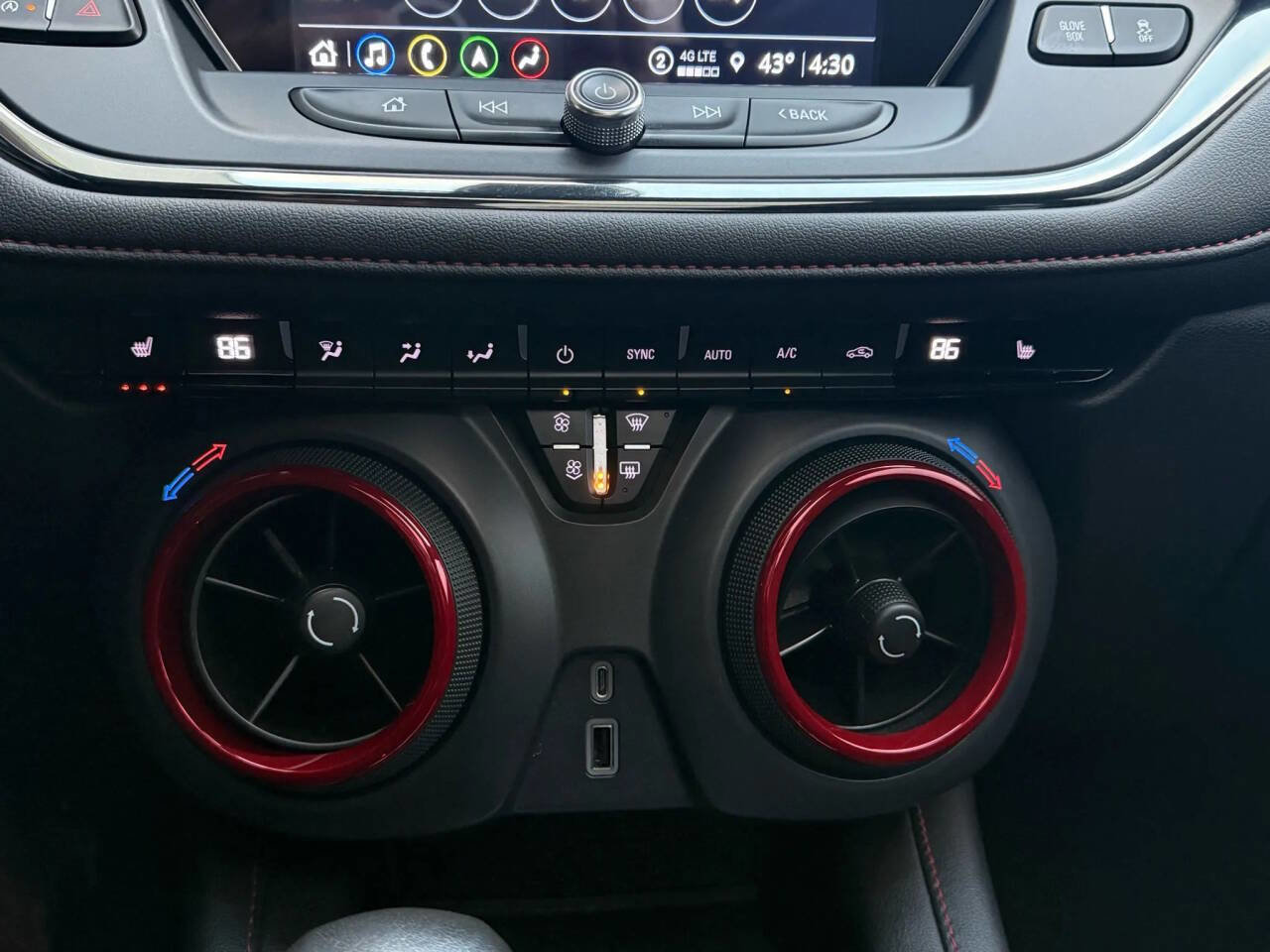 Used 2022 Chevrolet Blazer RS AWD/4WD image 31