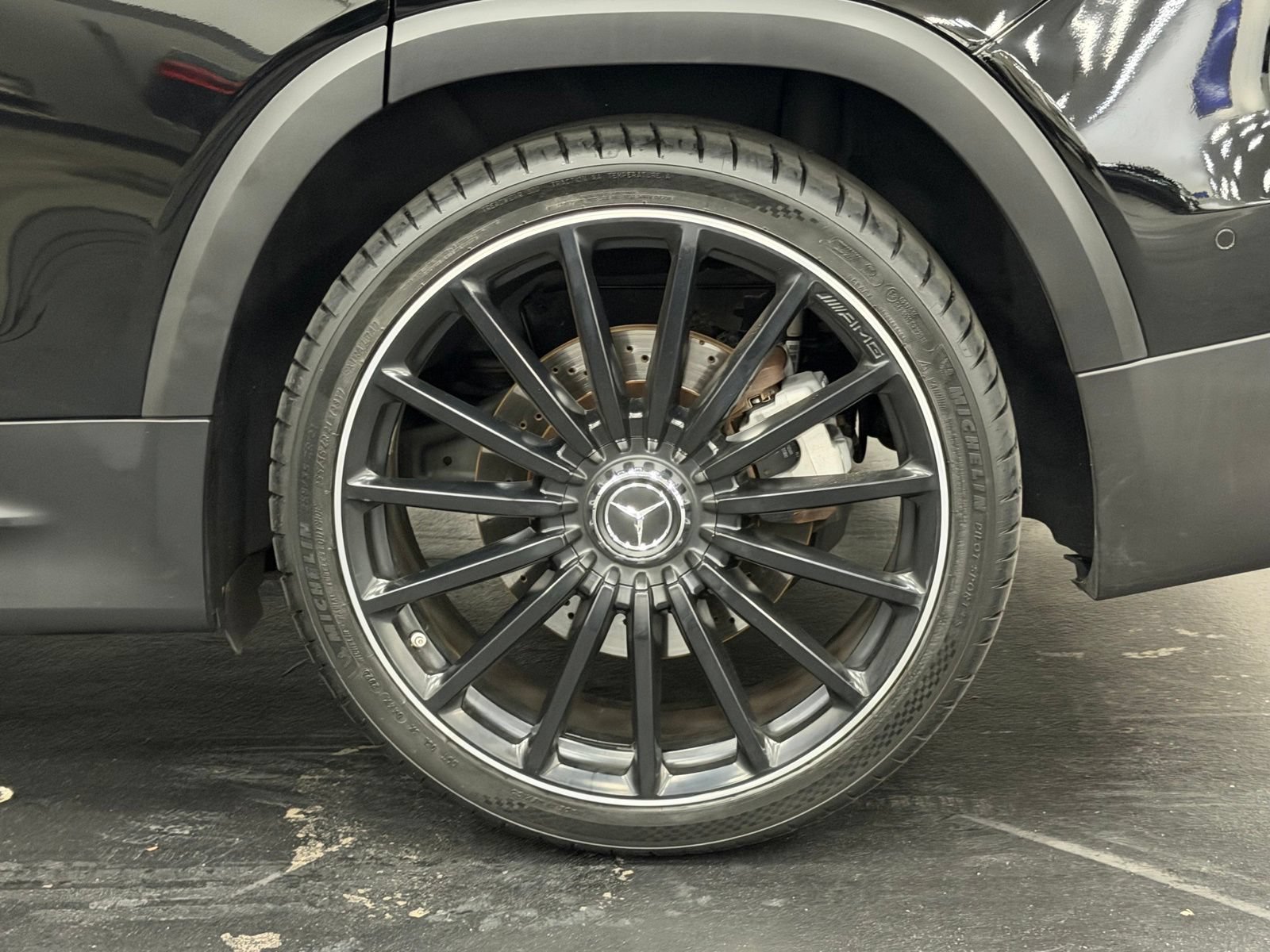 Certified 2022 Mercedes-Benz GLB 35 AMG 4MATIC image 18