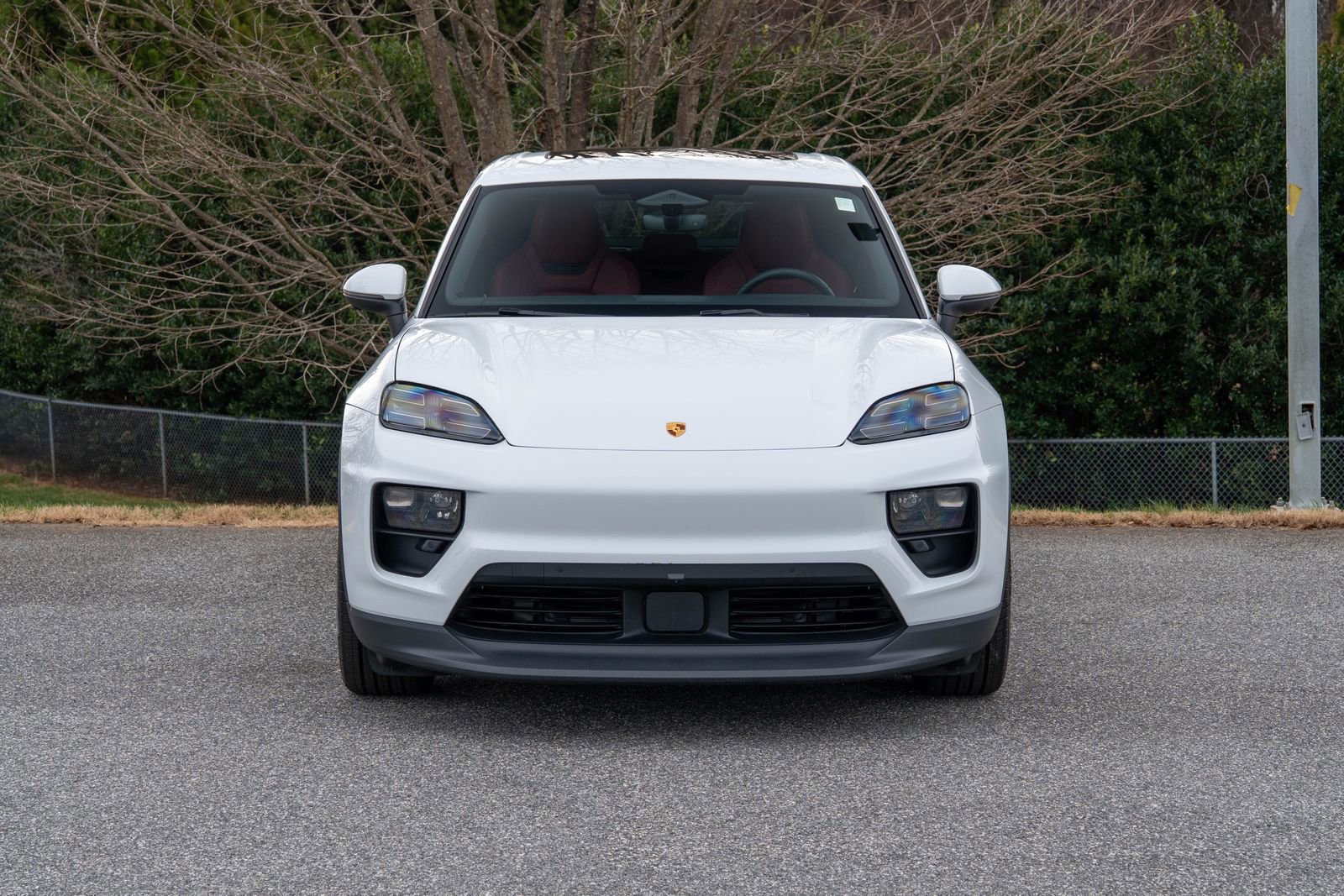 Certified 2025 Porsche Macan 4S Electric image 10