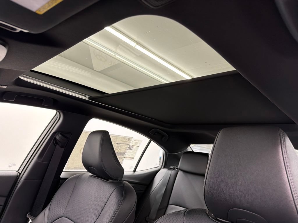 New 2026 Toyota Camry XSE AWD/4WD image 21