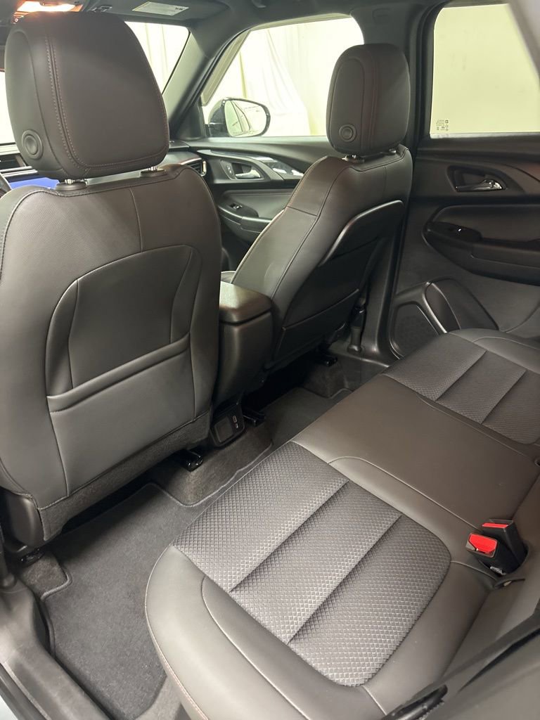 Used 2023 Chevrolet TrailBlazer RS w/ Convenience Package image 32