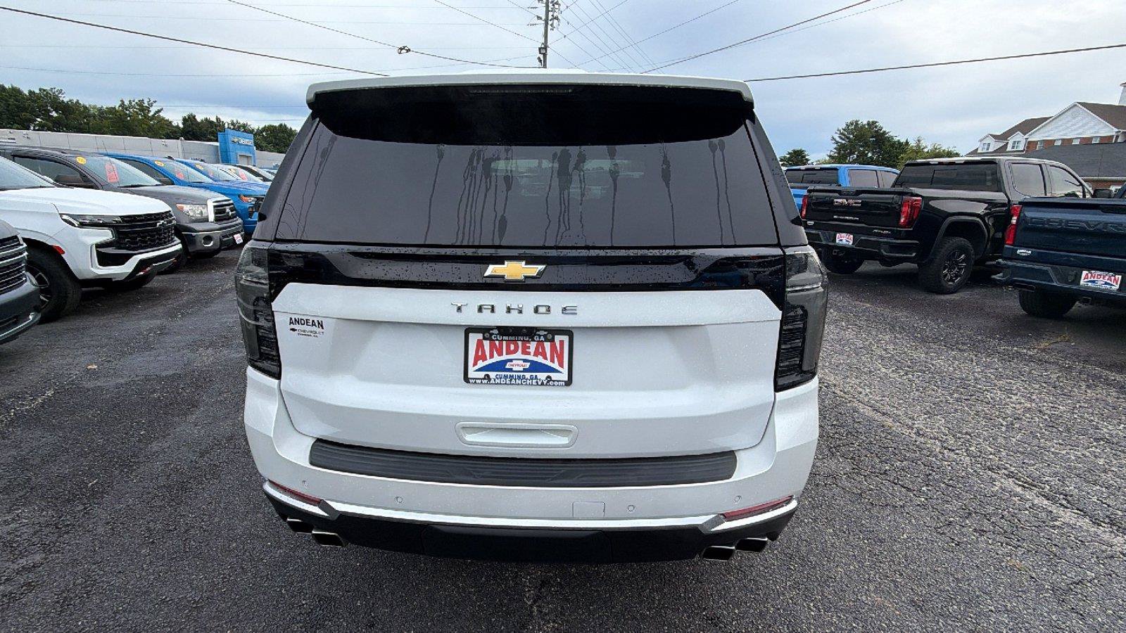 Used 2025 Chevrolet Tahoe High Country AWD/4WD image 10