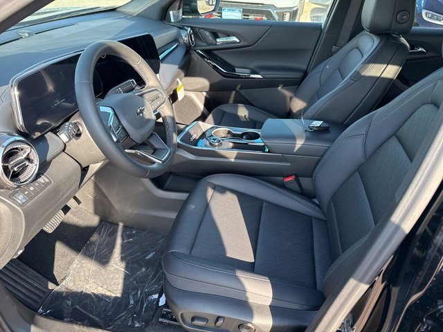 New 2026 Chevrolet Equinox LT w/ Convenience Package II image 14