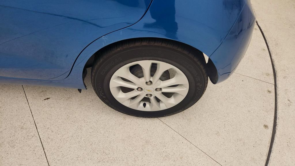 Certified 2021 Chevrolet Spark LT image 25