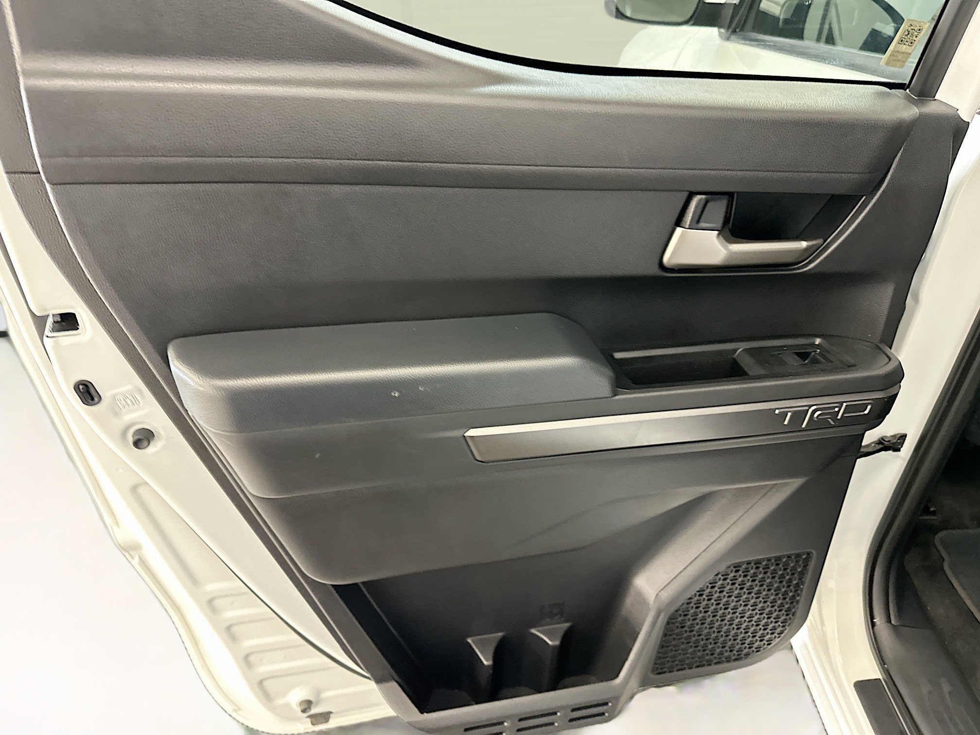 Used 2025 Toyota Tacoma TRD Off-Road image 27