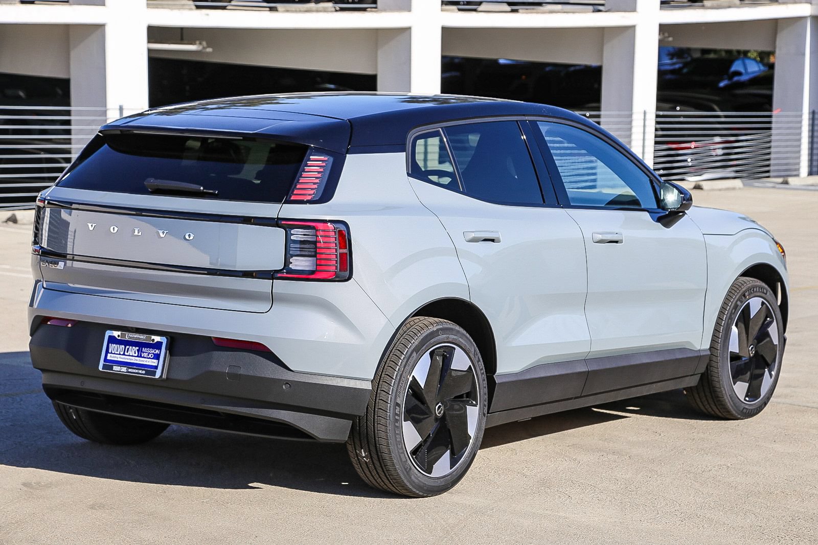 New 2026 Volvo EX30 Plus w/ Climate Package AWD/4WD image 8
