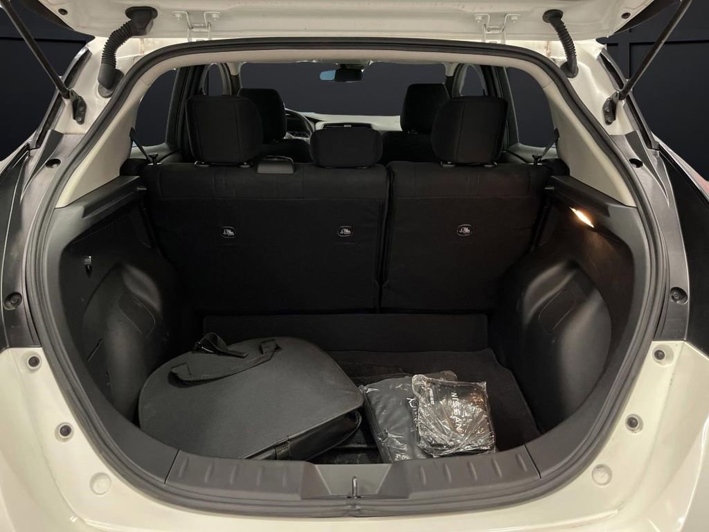 Used 2025 Nissan Leaf SV Plus image 15