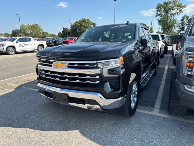 Used 2024 Chevrolet Silverado 1500 LTZ w/ Technology Package AWD/4WD image 2