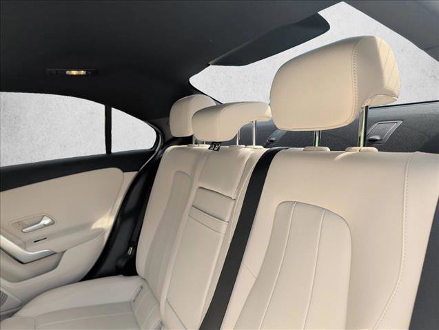 Used 2022 Mercedes-Benz A 220 image 12