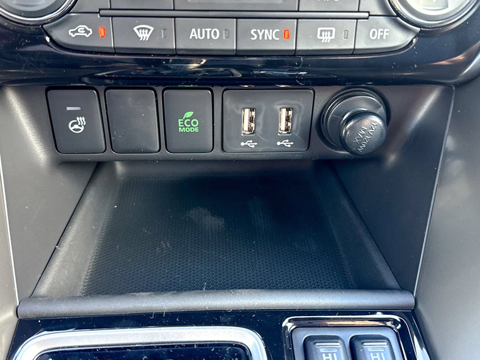 New 2026 Mitsubishi Eclipse Cross Black Edition image 39