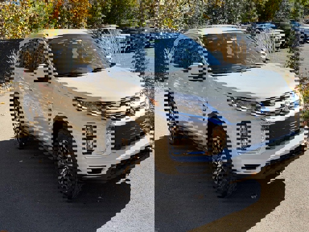 New 2025 Mitsubishi Outlander Sport ES image 7