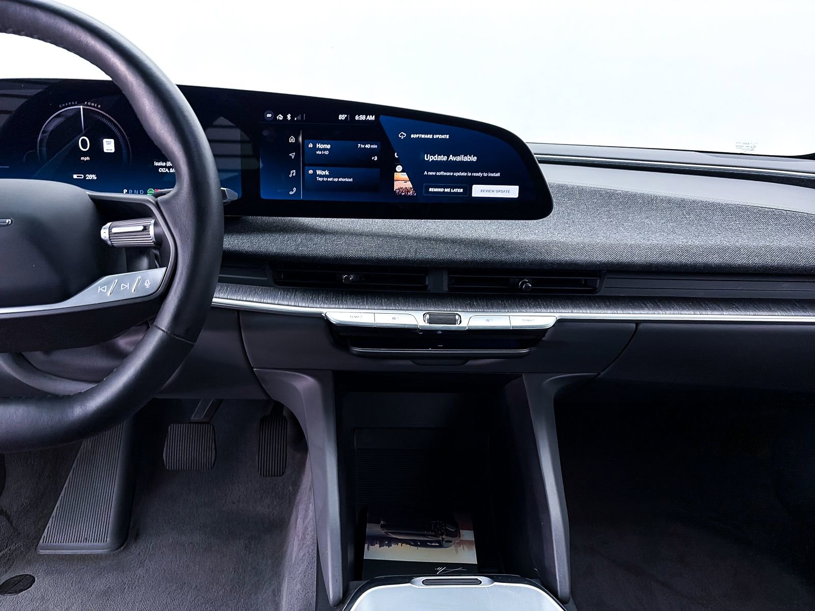 Used 2024 Lucid Air Touring AWD/4WD image 11