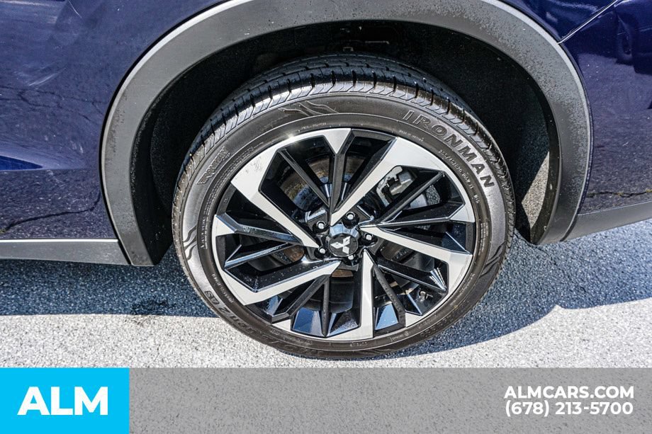 Used 2024 Mitsubishi Outlander SE FWD image 17