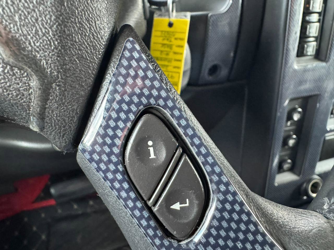 Used 2005 HUMMER H2 w/ Preferred Equipment Group image 16