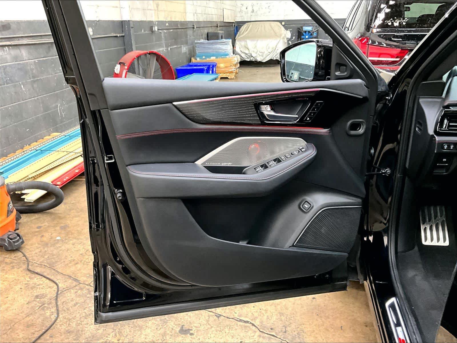 Used 2022 Acura MDX Type S AWD/4WD image 26