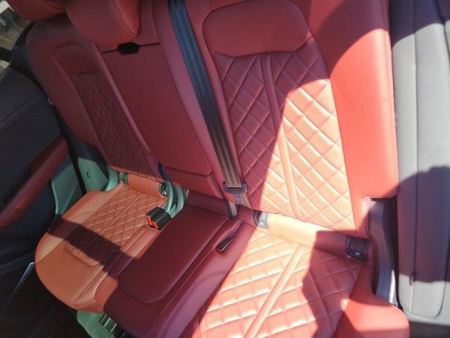 Used 2022 Audi SQ8 Prestige w/ Prestige Package image 43