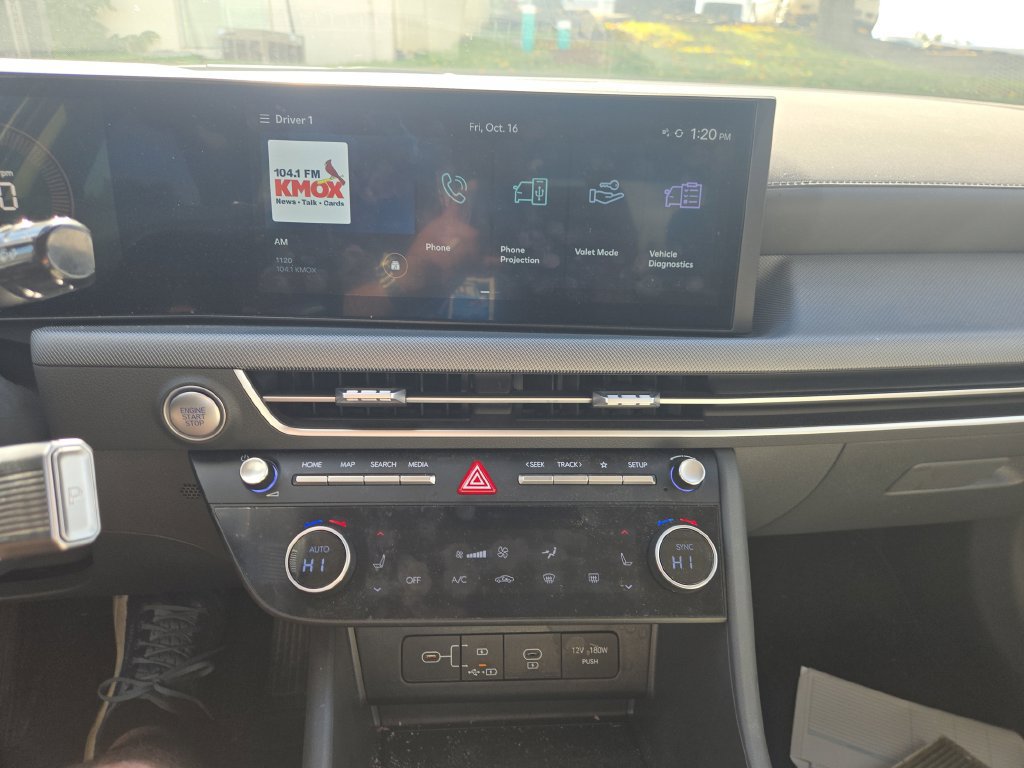 Used 2024 Hyundai Sonata SEL FWD image 18