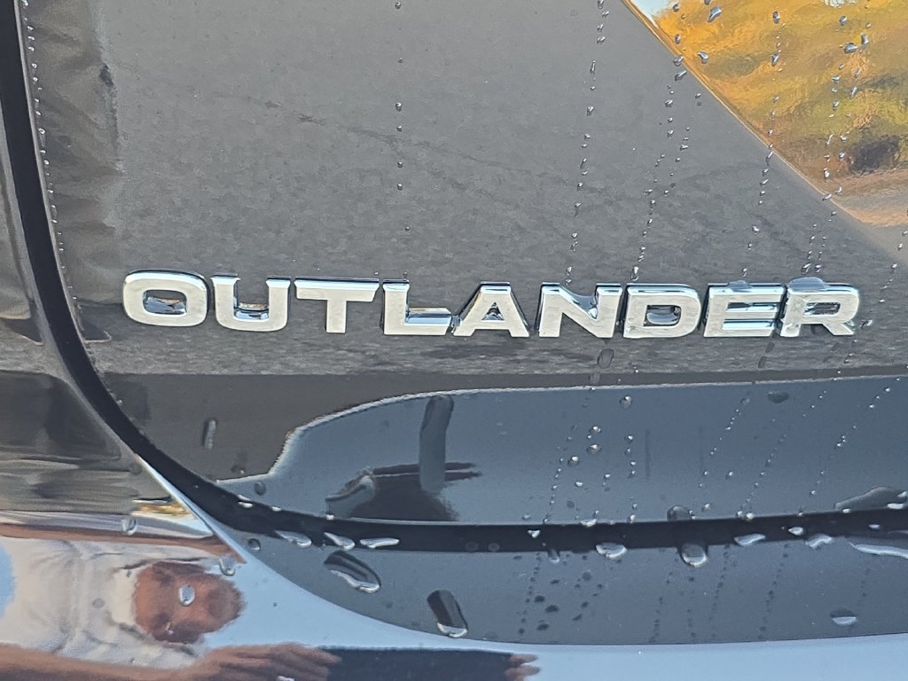 New 2026 Mitsubishi Outlander SE AWD/4WD image 38
