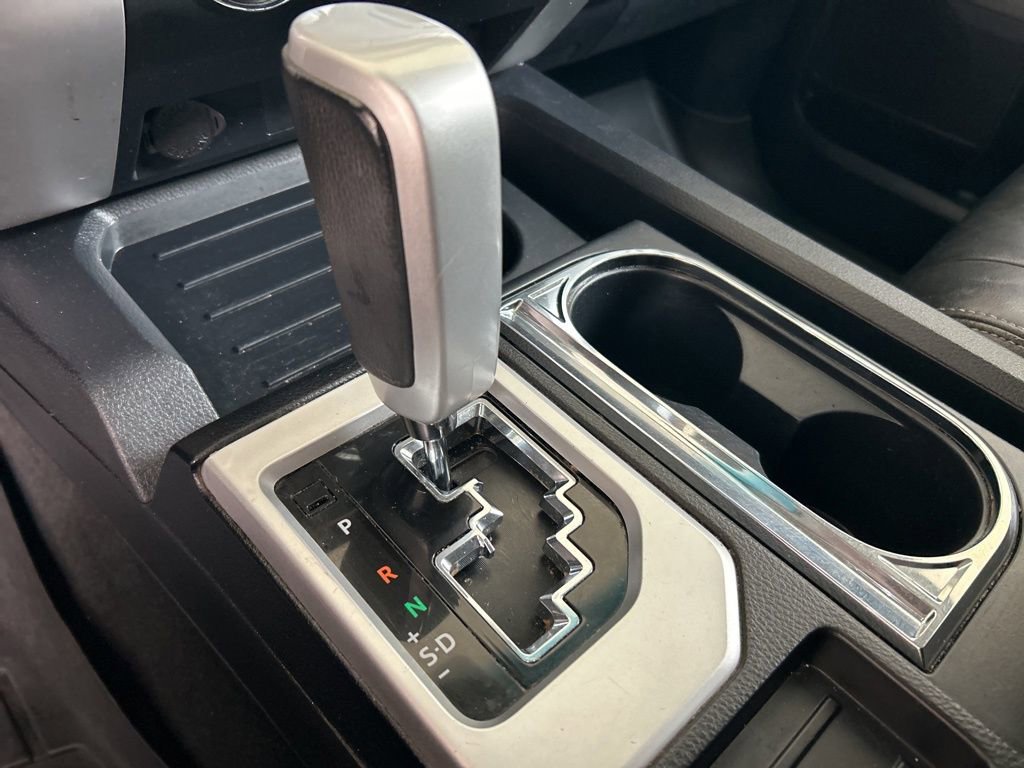 Used 2017 Toyota Tundra SR5 image 8