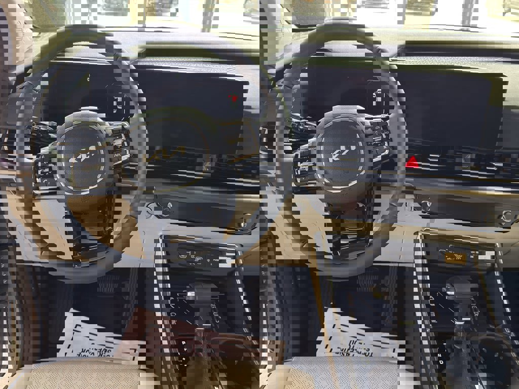 New 2026 Kia Carnival SX w/ SX Dark Edition Package image 23