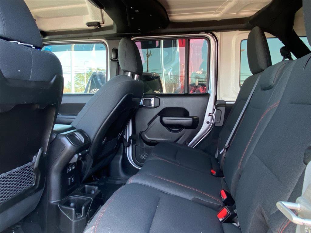 Used 2024 Jeep Wrangler Unlimited Rubicon w/ XTREMEE 35" Tire Package image 19