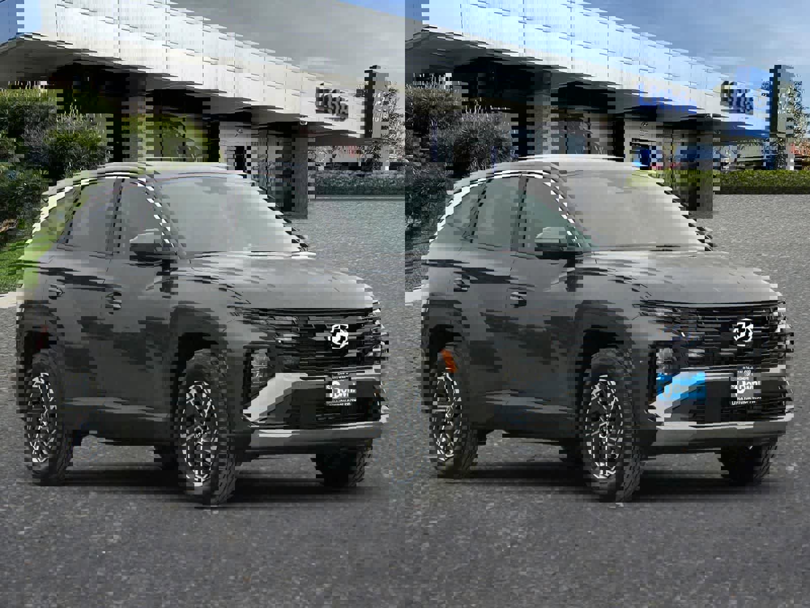 New 2026 Hyundai Tucson Blue SE image 9