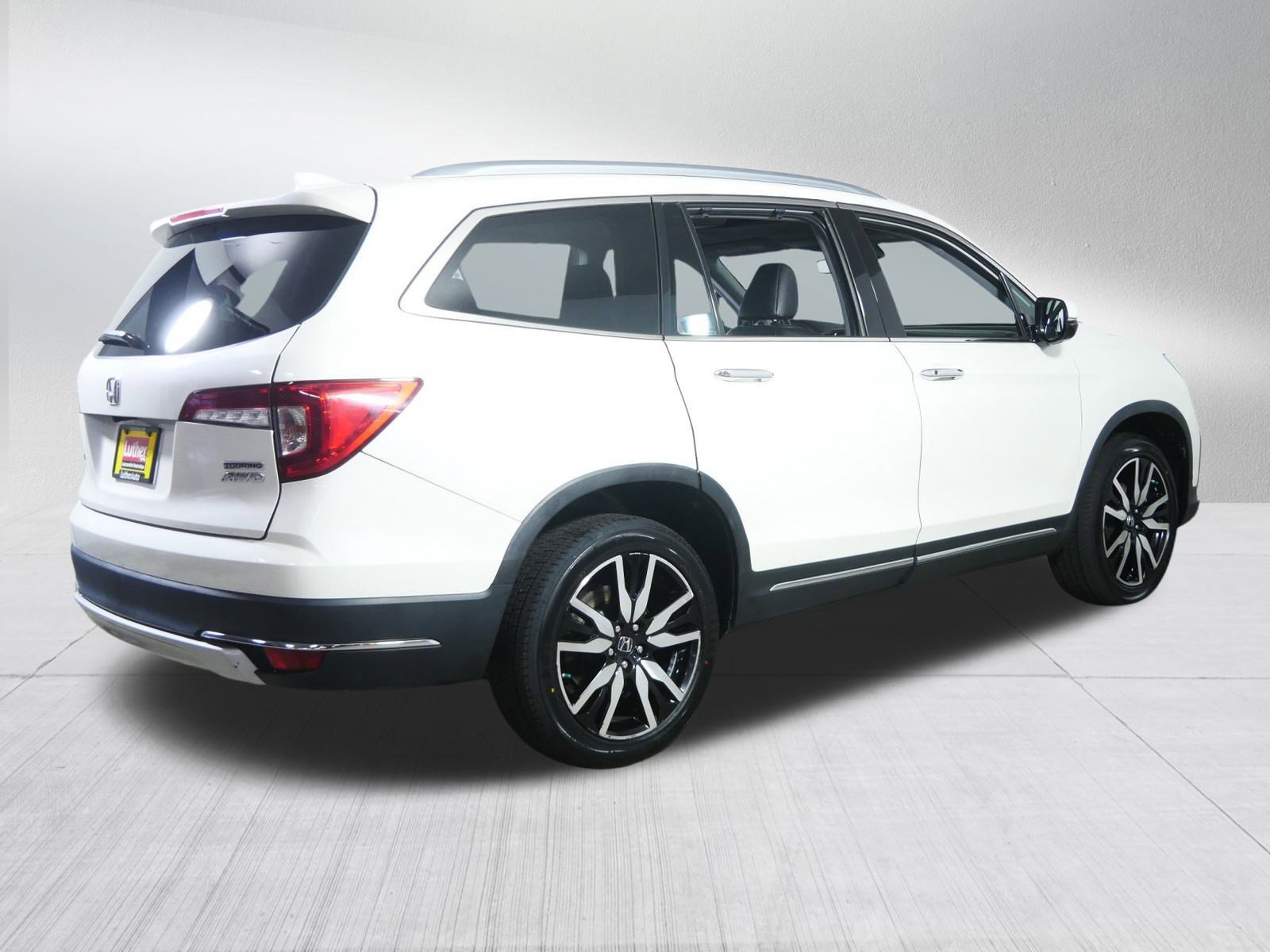 Used 2019 Honda Pilot Touring image 7