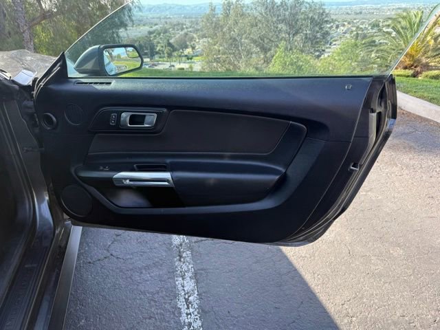 Used 2018 Ford Mustang Coupe w/ Equipment Group 101A image 9