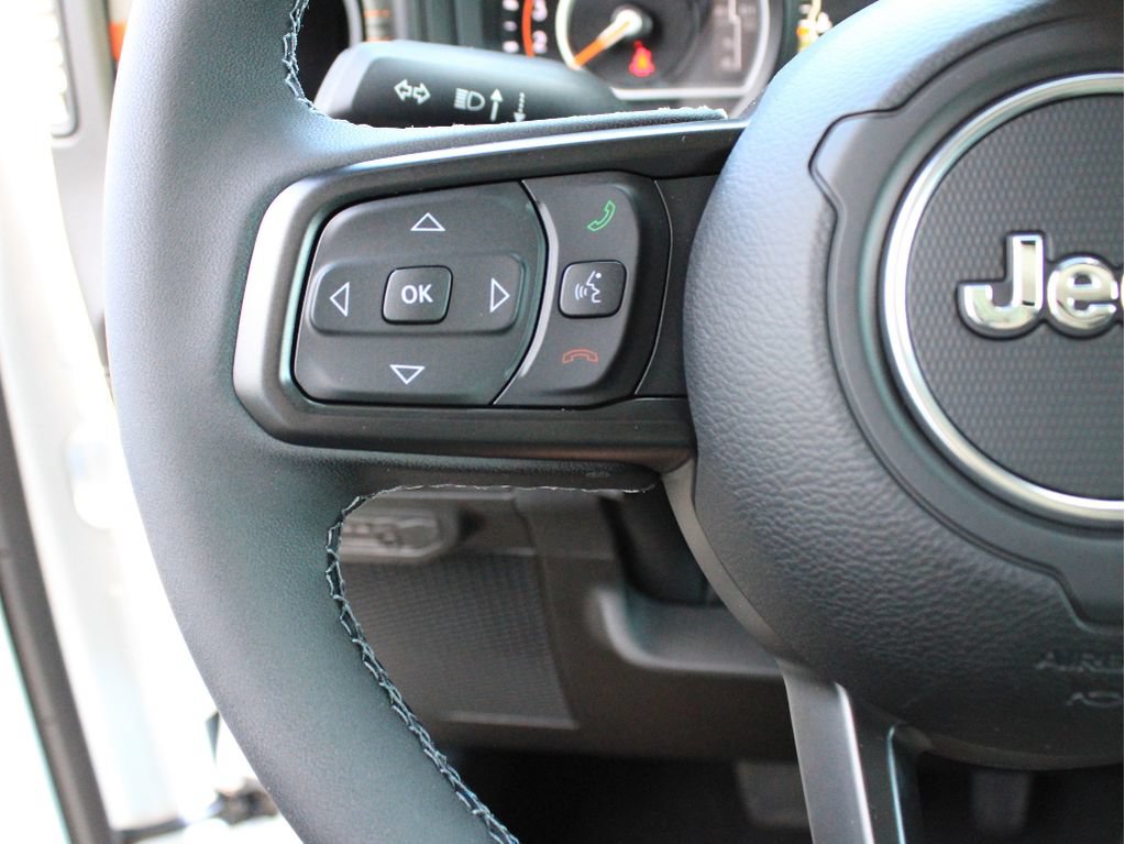 New 2026 Jeep Gladiator Mojave AWD/4WD image 16