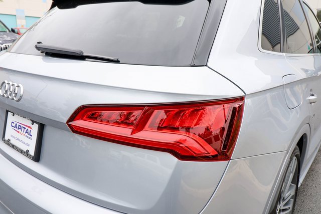 Used 2018 Audi SQ5 Prestige w/ Prestige Package image 27