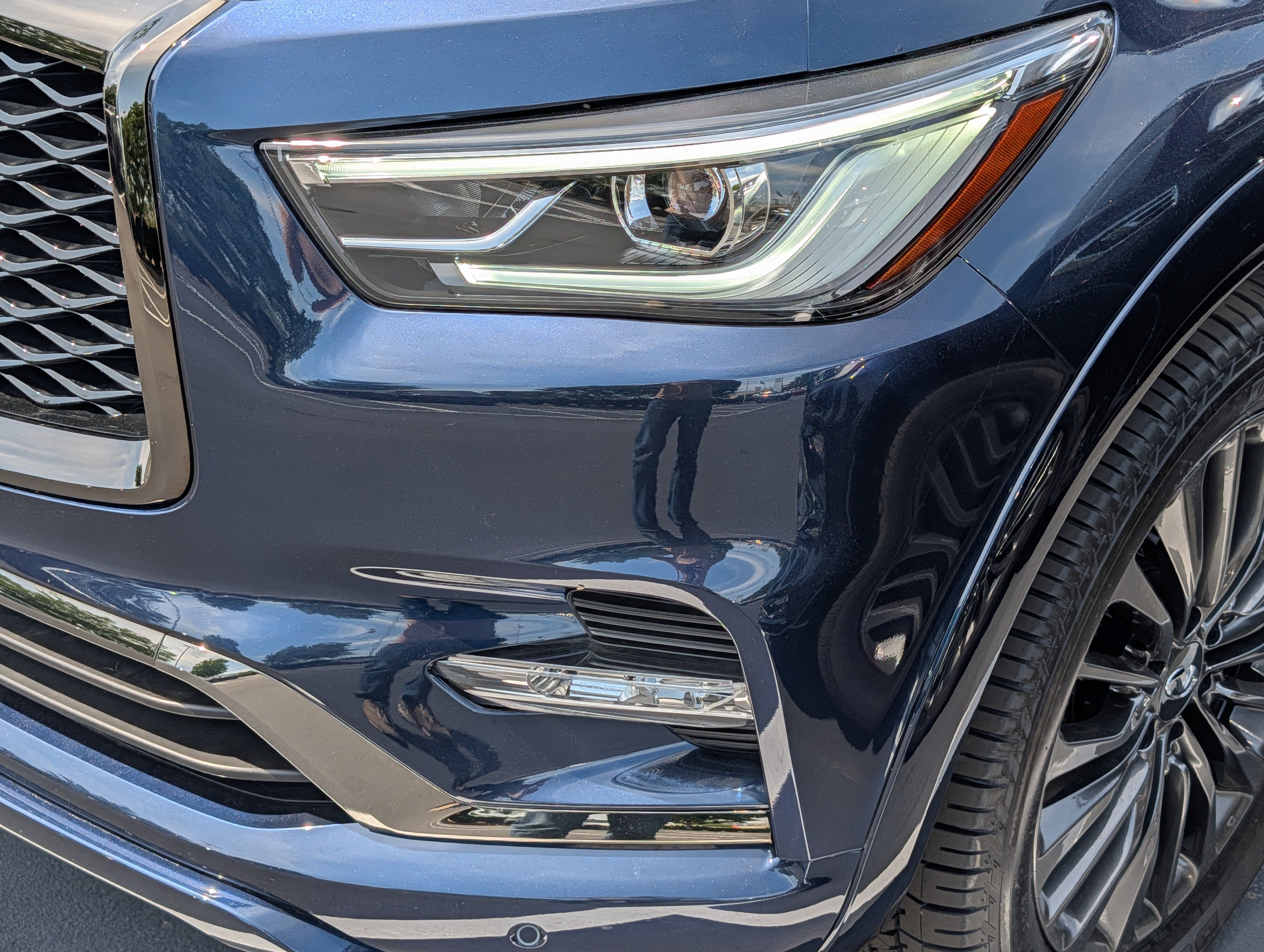 Certified 2024 INFINITI QX80 Sensory AWD/4WD image 16