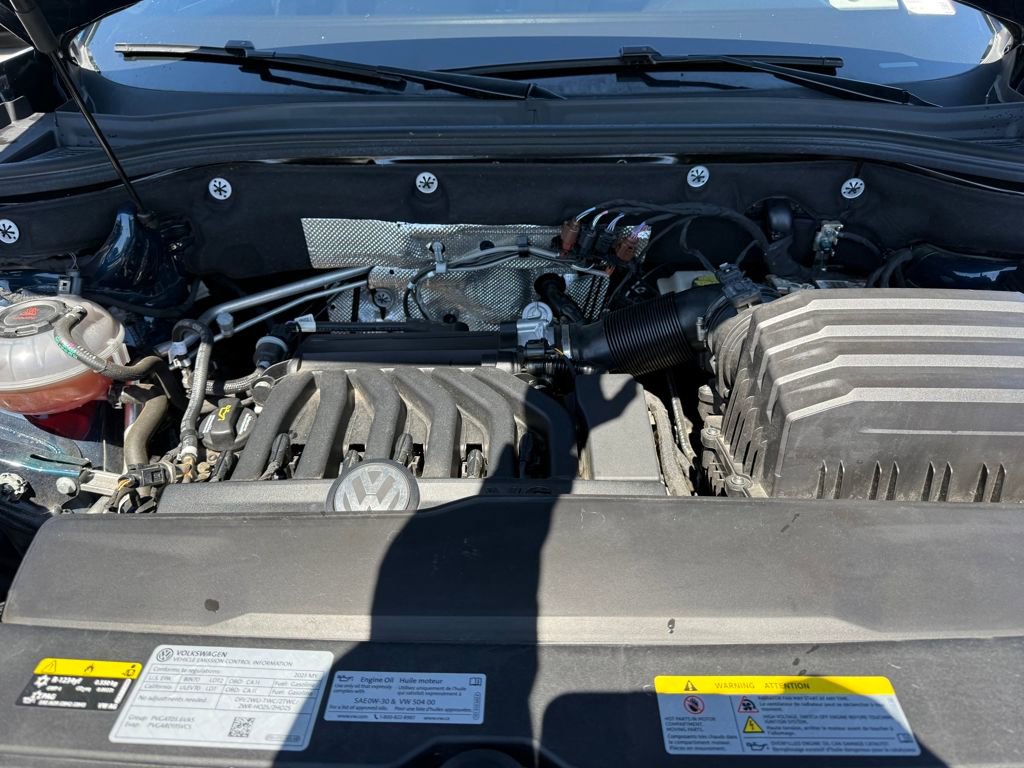 Used 2023 Volkswagen Atlas Cross Sport SEL Premium R-Line image 22