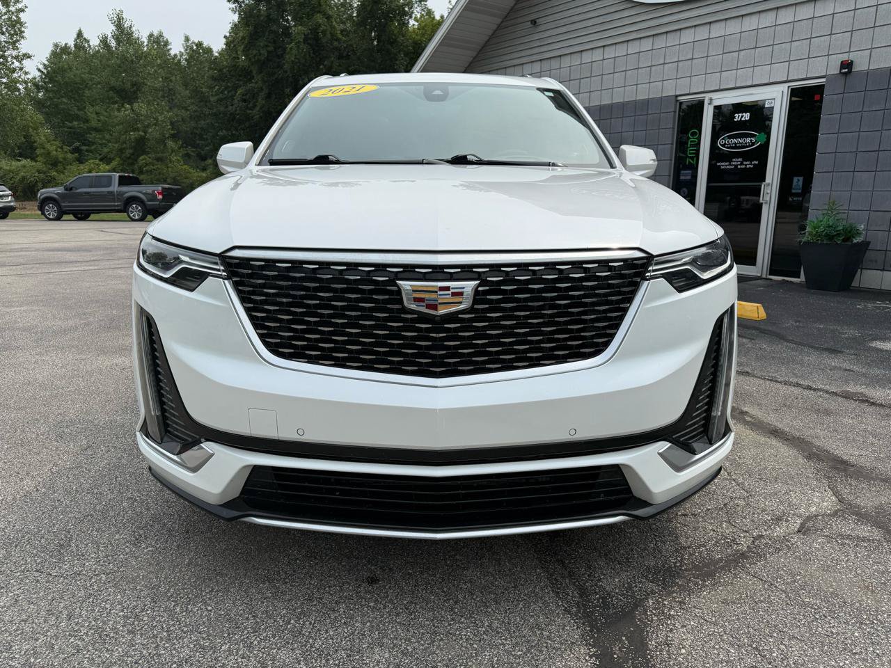 Used 2021 Cadillac XT6 Premium Luxury FWD image 8