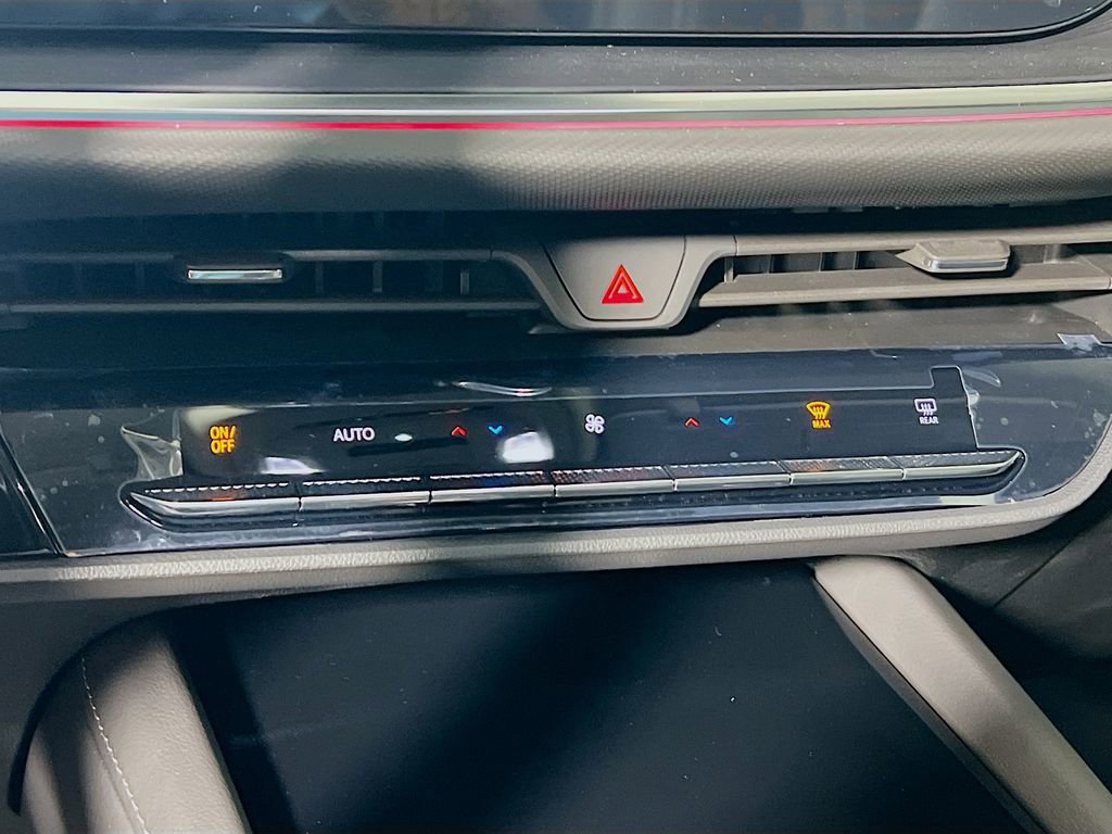 New 2026 Buick Envision Preferred image 13