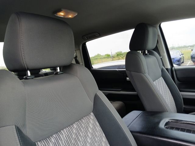 Used 2019 Toyota Tundra SR5 w/ SR5 Upgrade Package AWD/4WD image 15