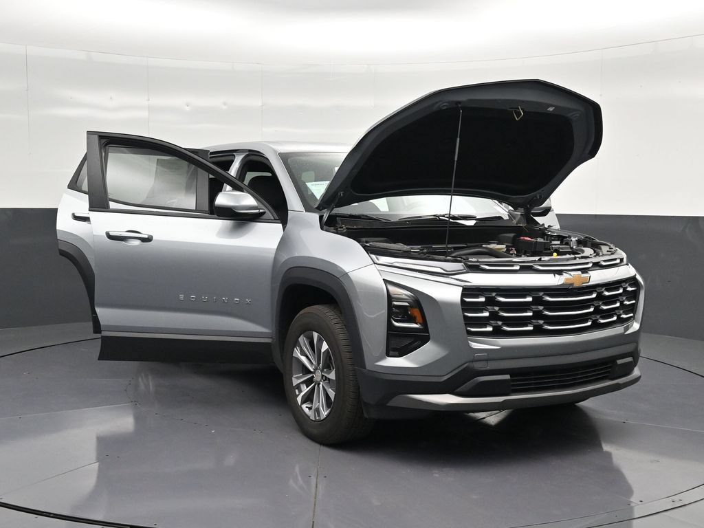 Used 2026 Chevrolet Equinox LT FWD image 27