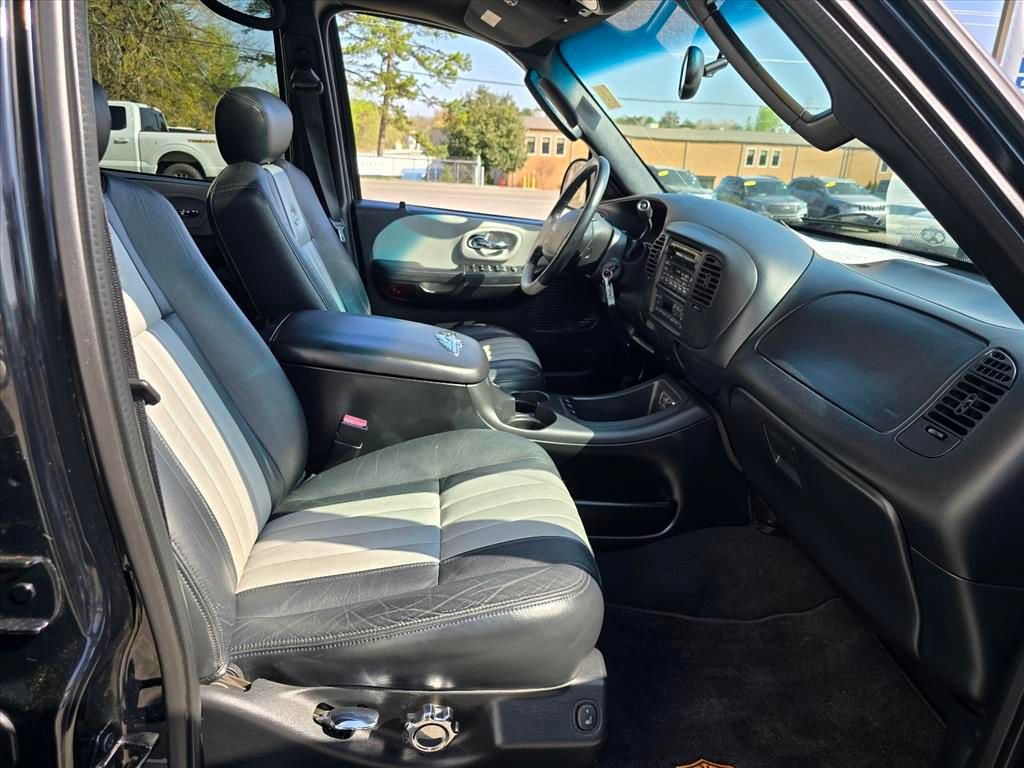 Used 2003 Ford F150 Harley-Davidson RWD image 13