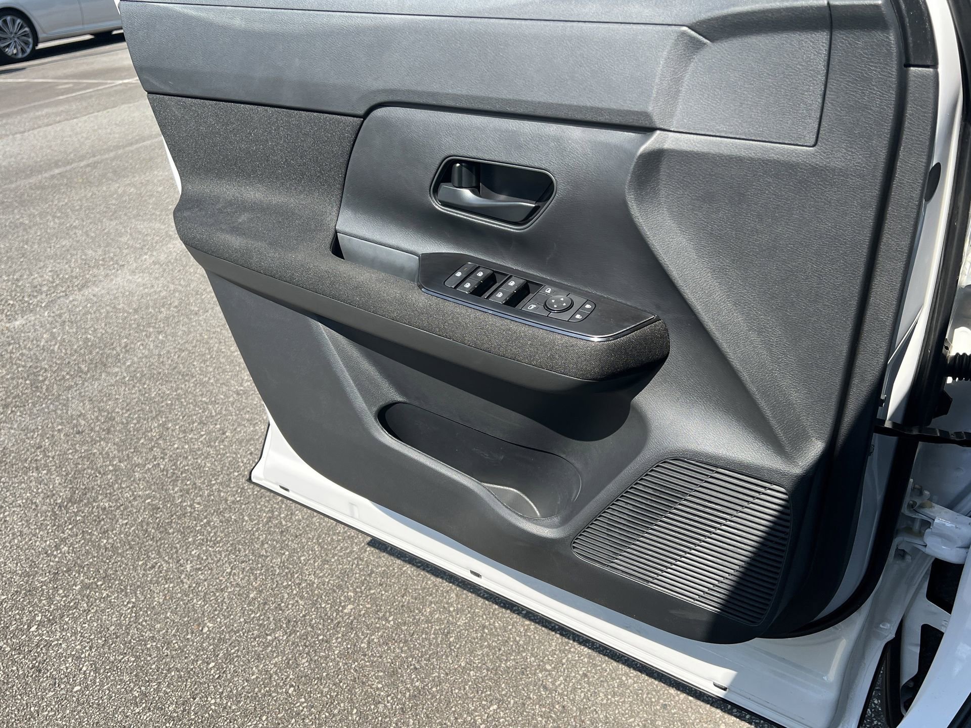 New 2026 Nissan Kicks S FWD image 12