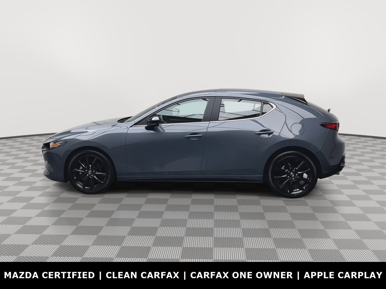 Certified 2026 MAZDA MAZDA3 Carbon AWD/4WD image 33