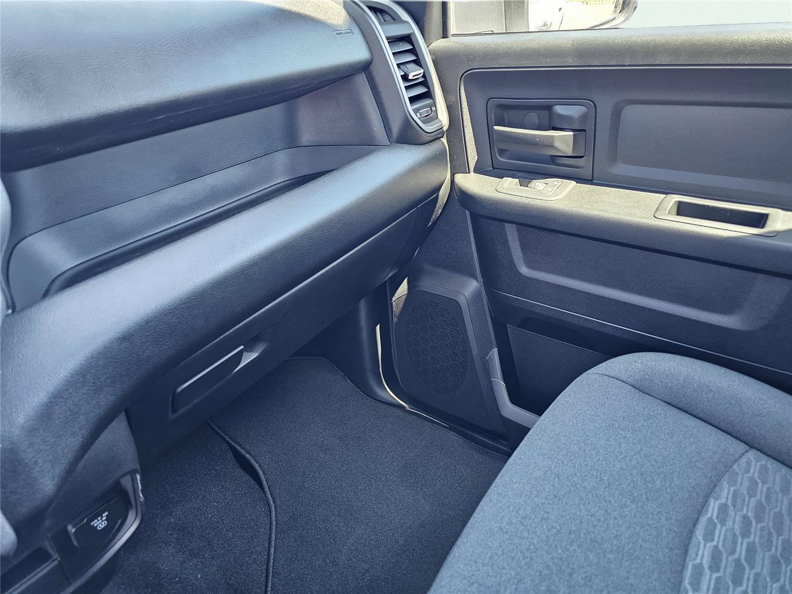 New 2026 RAM 2500 Tradesman AWD/4WD image 27