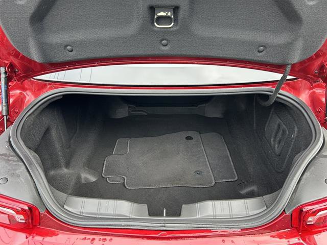 Certified 2021 Chevrolet Camaro LT image 25