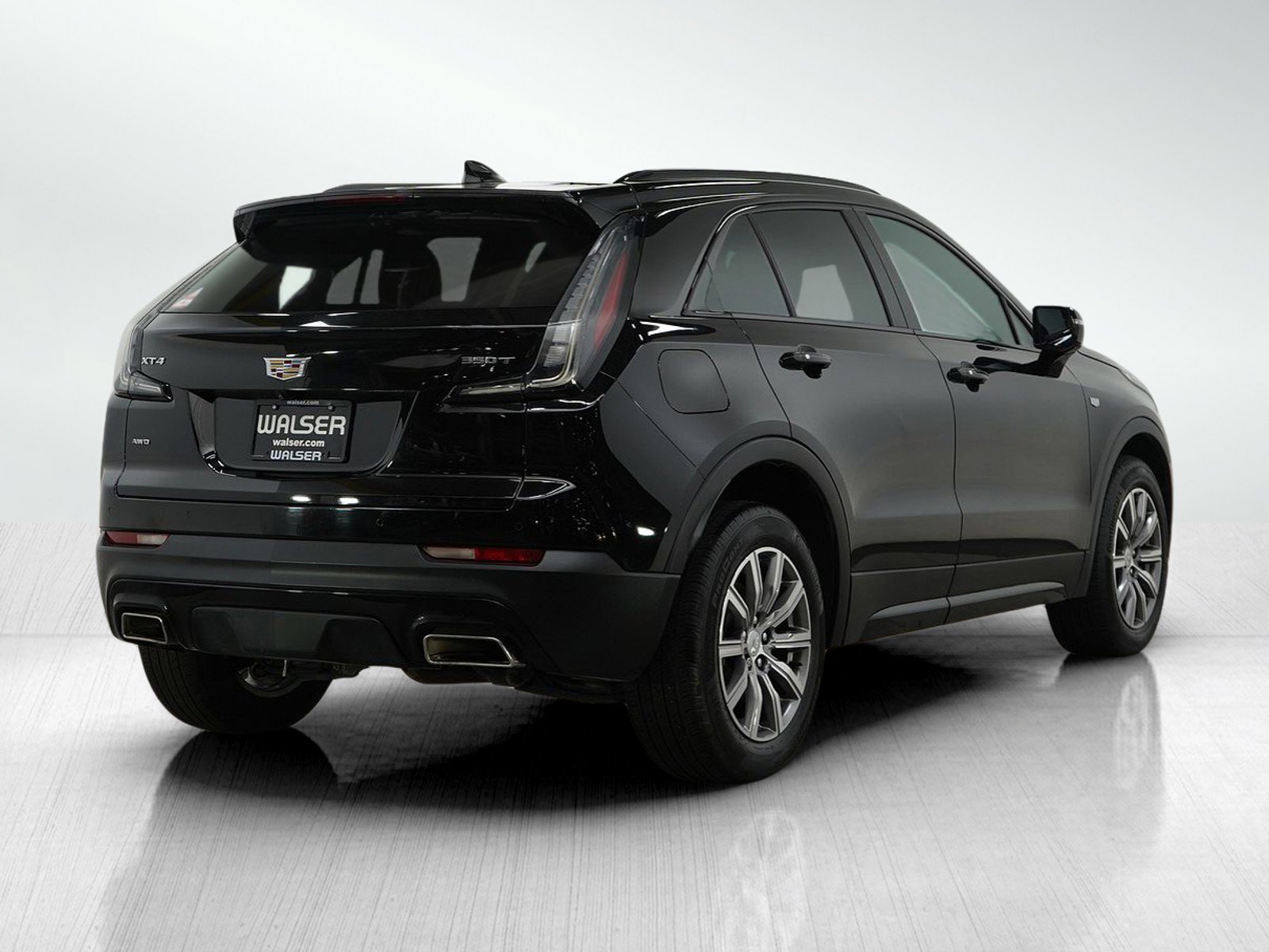 Used 2023 Cadillac XT4 Sport image 6