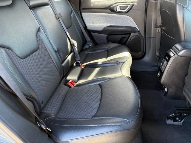 Used 2024 Jeep Compass Latitude AWD/4WD image 15