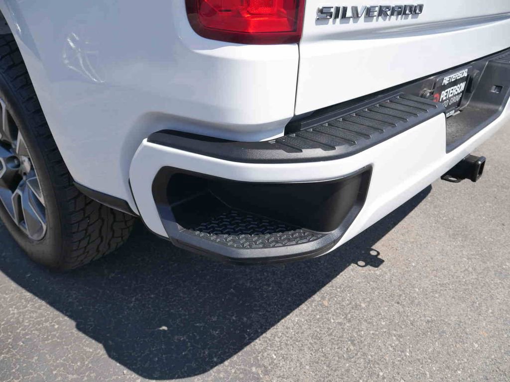 Used 2024 Chevrolet Silverado 1500 RST image 9