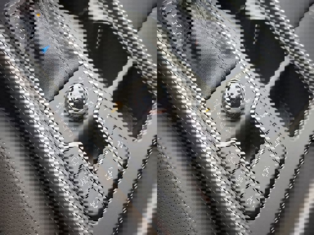 New 2026 Kia Sorento X-Line EX image 38